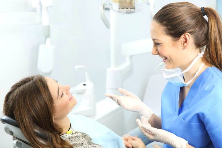 How Your Cosmetic Dentist In Liverpool Can Fix Your Smile With 4 Procedures?